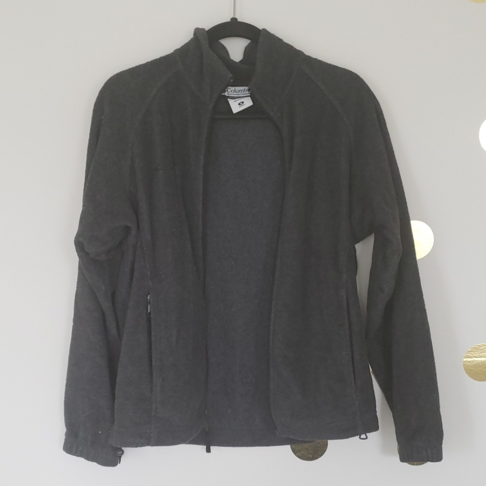 Graphic Columbia sweater